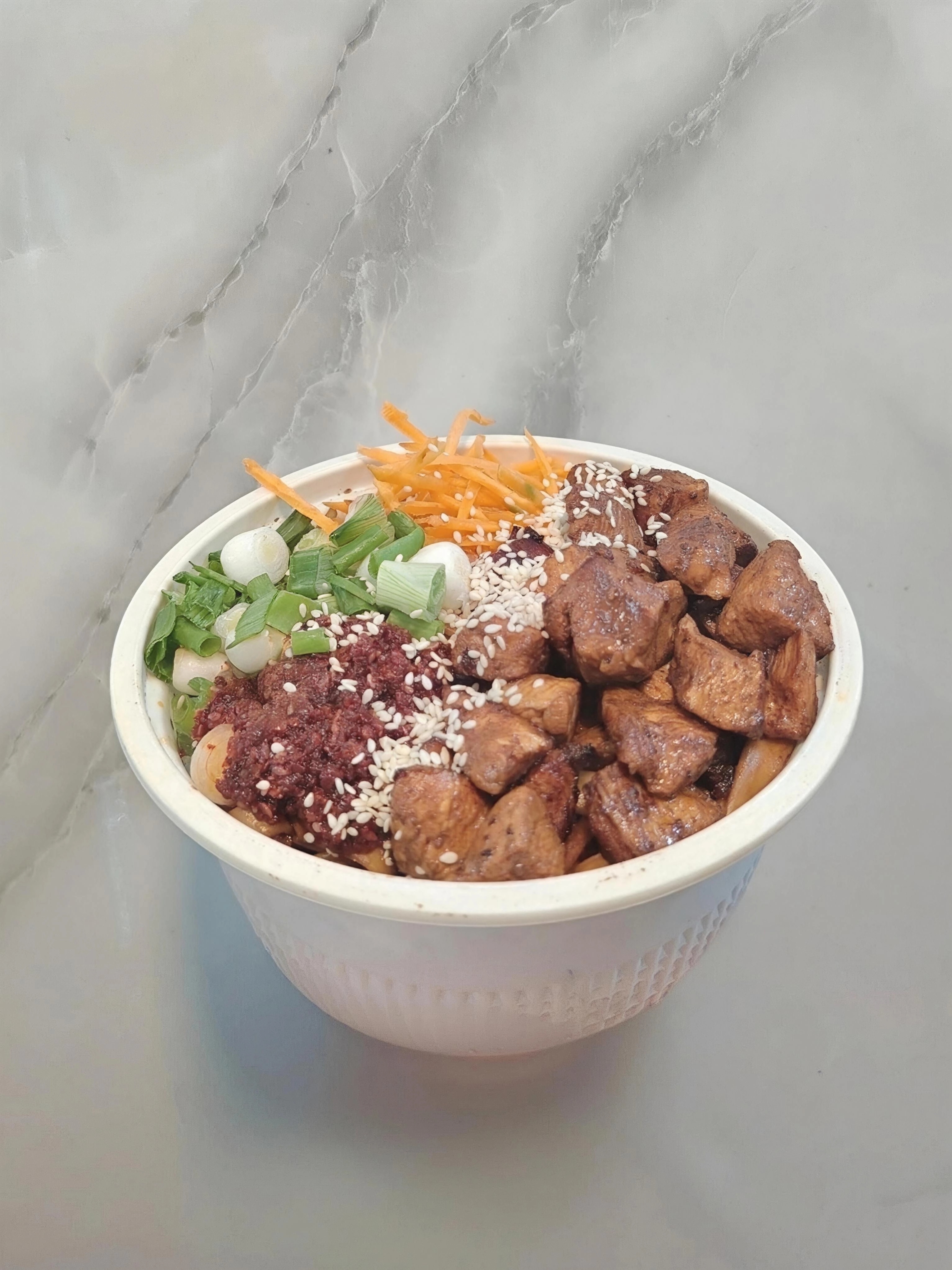 نودل مرغ Chicken Noodles